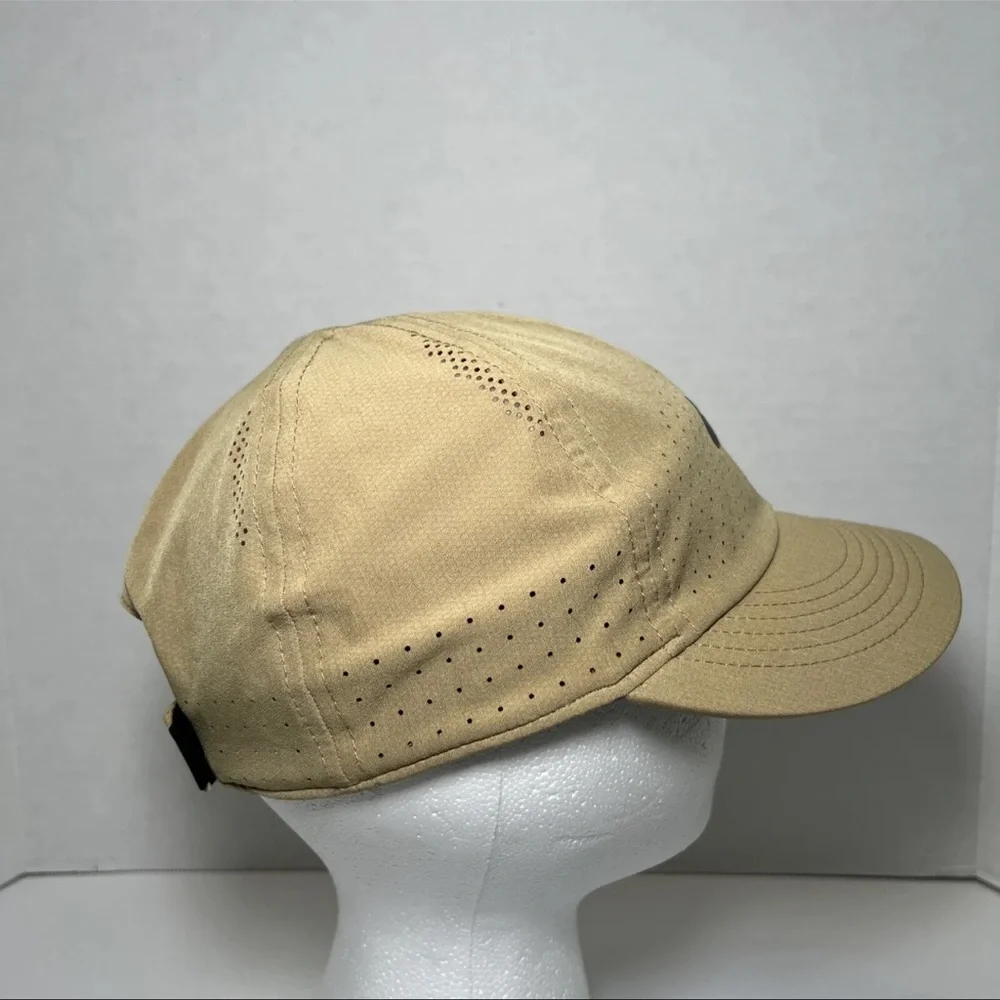 NIKE WOMEN’s AEROBILL TAILWIND CAP DriFit Wicking BEIGE Hat CQ9366 Unisex - Picture 4 of 8